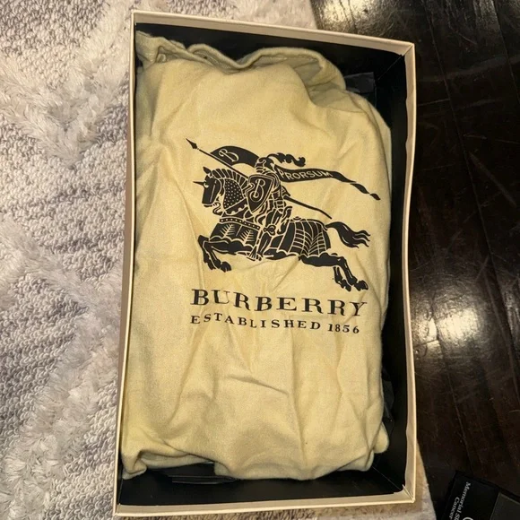 Burberry Black Leather Men's Sneakers - Picture 5 of 6